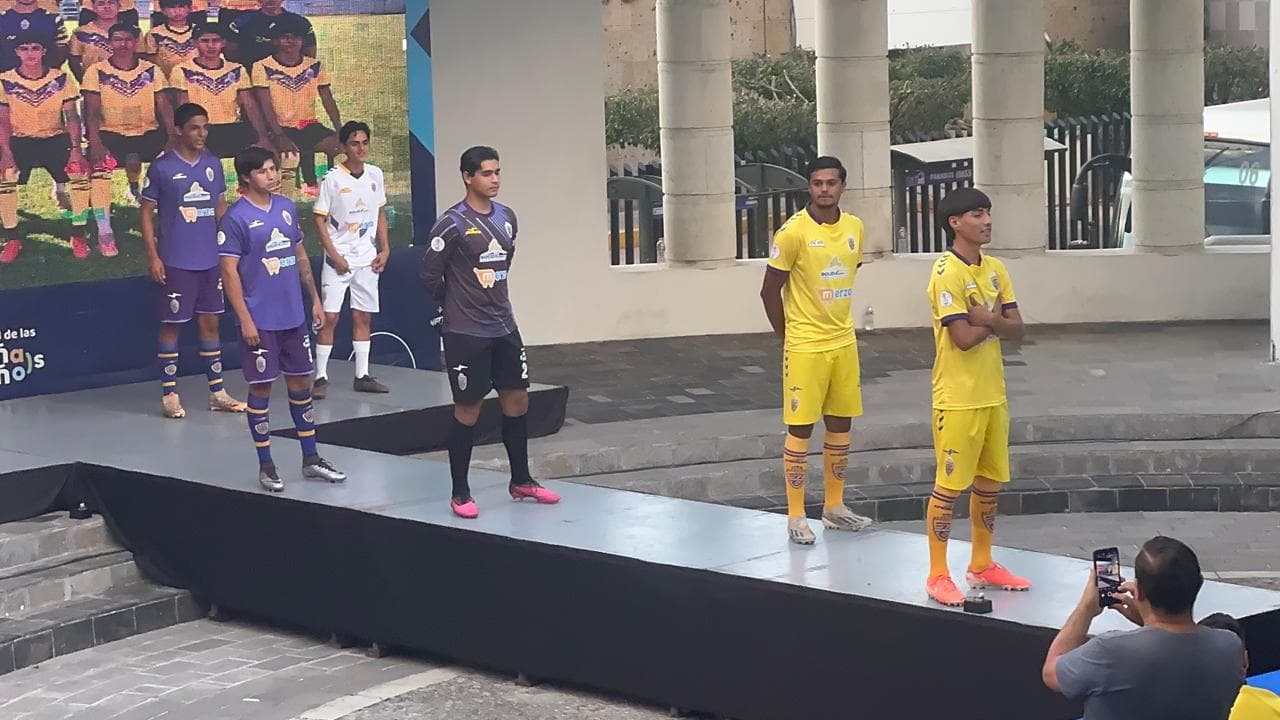 Real Zamora – foto 4